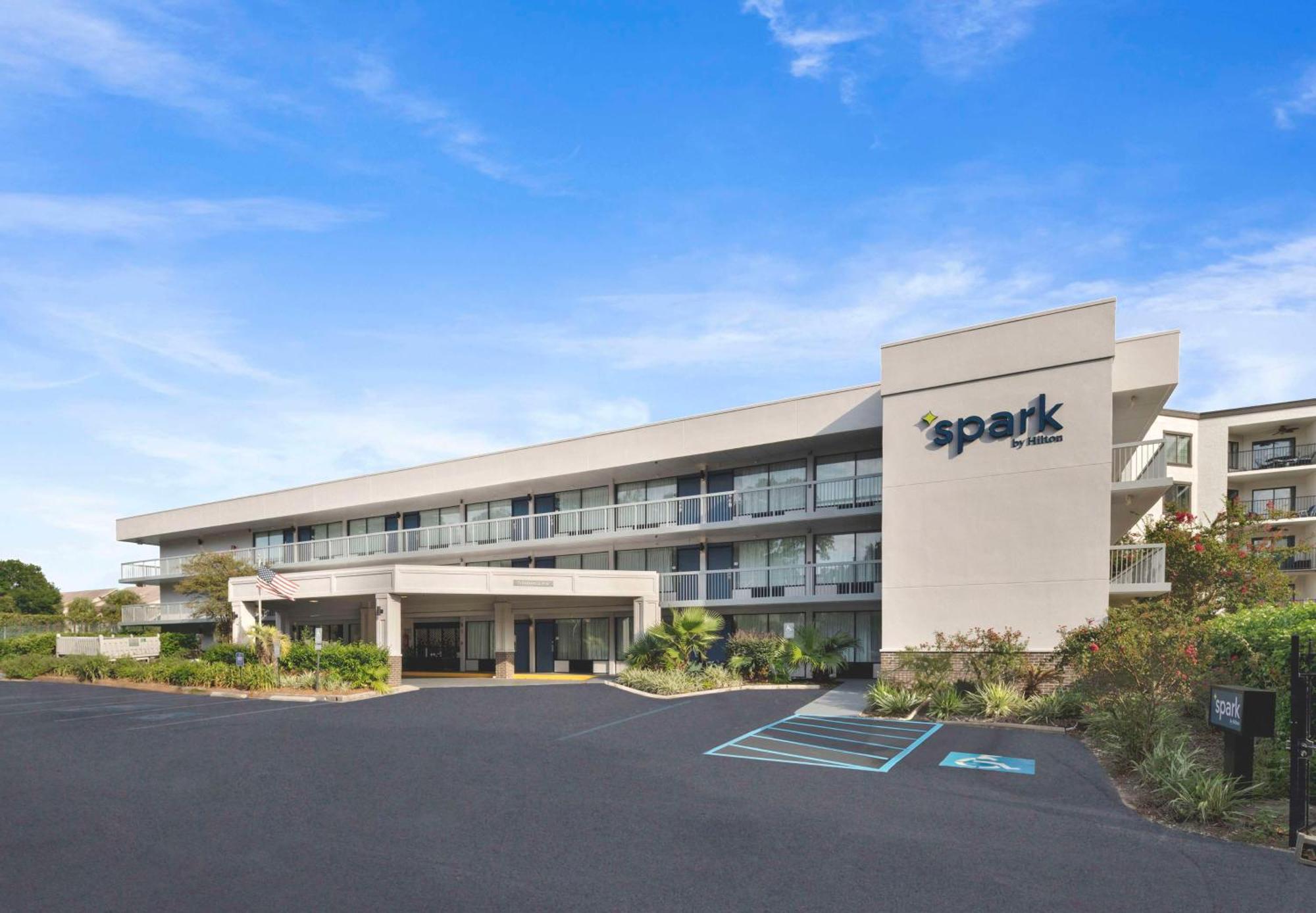 Spark By Hilton Hilton Head Island Hotel Exterior foto